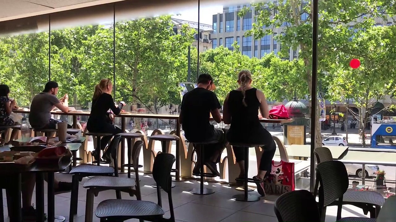 A Part of Paris during Heatwave 2019 - Part 1