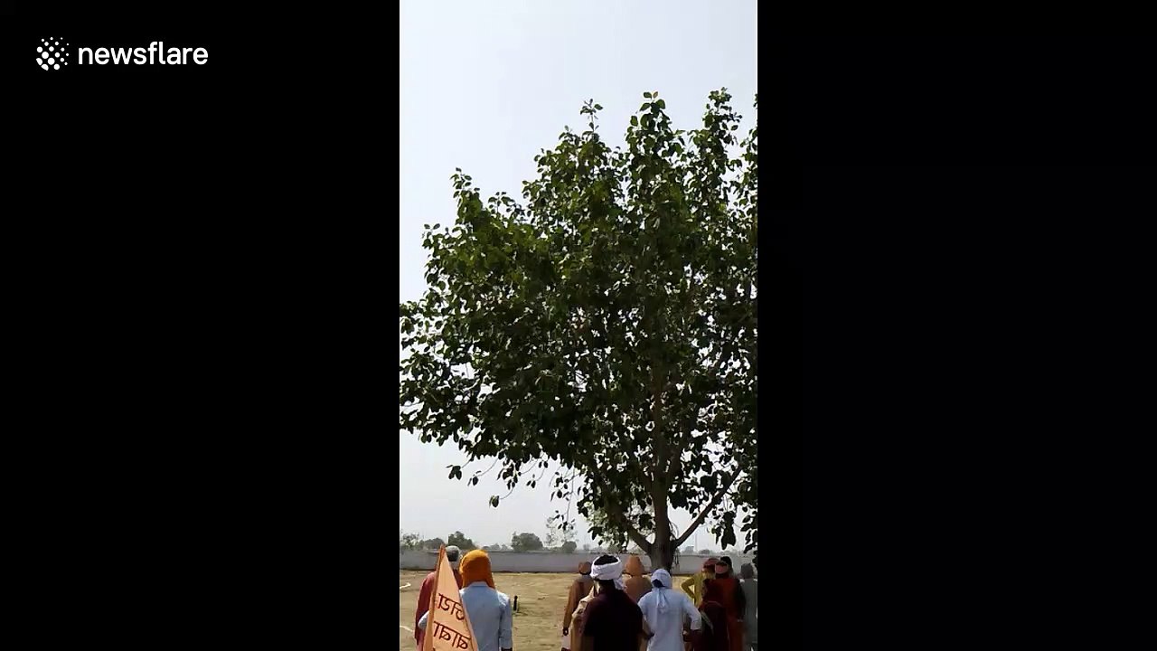 Anxious moments as helicopter carrying Indian p...