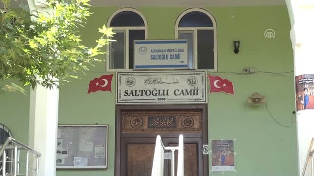 Kur'an kursu öğrencileri işaret dili öğreniyor