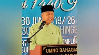 Ahmad Zahid Umum kembali Sebagai Presiden Umno