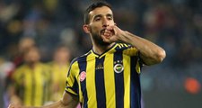 Fenerbahçe, Mehmet Topal'ın boşluğunu Luiz Gustavo ile doldurmak istiyor