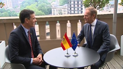 Sánchez se reúne con Tusk en la cumbre europea