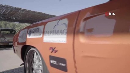 Klasik otomobiller Bodrum'u renklendirdi