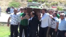 SPOR Efsane başkan İpek, Denizlispor tesislerinden uğurlandı