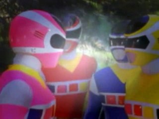 Power Rangers: In Space - s06e10 - The Wasp With A Heart