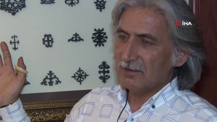 İzmir'in "sıra dışı" kaymakamı...Makamındaki görevi dışında, at biniyor, el sanatları ile uğraşıyor...