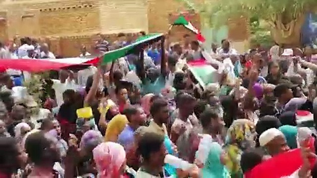 Novos protestos no Sudão