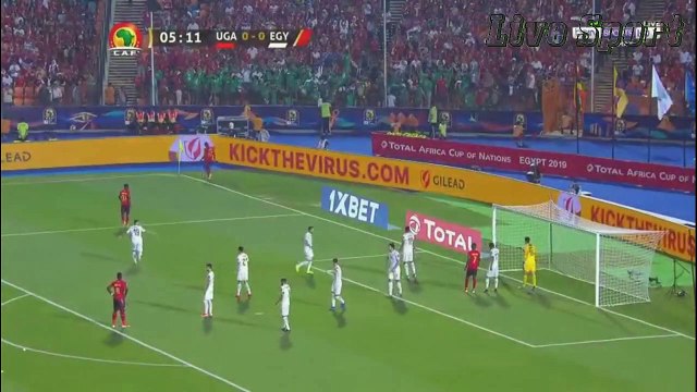 مباراه منتخب مصر و اوغندا كاس الامم الافريقيه الشوط الاول 30__6_2019