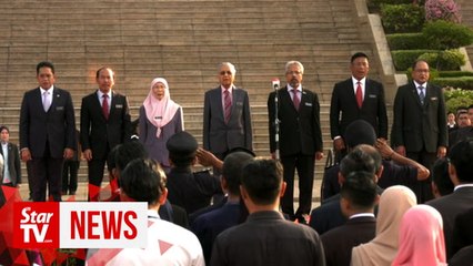 Dr M: Civil servants should be considerate and tolerant