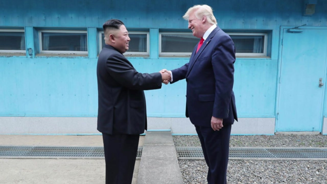 北, 판문점 회동 보도..."북미 생산적 대화 재개 합의" / YTN