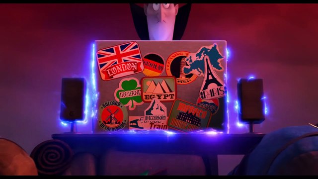 Hotel Transylvania 3 Summer Vacation Movie Clip - Puppy Macarena