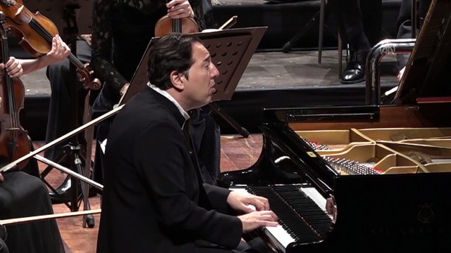 Fazıl Say ve Şanghay Filarmoni aynı sahnede - İSTANBUL