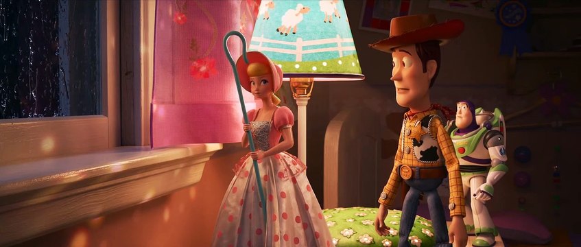 Toy Story 4 Film Extrait - Opération remonte jouet!