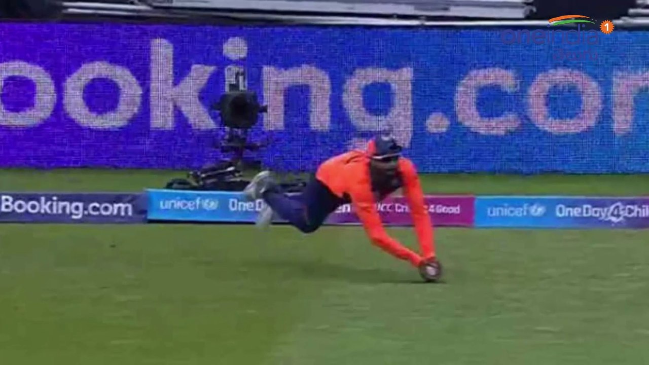 ICC Cricket World Cup 2019 : Ravindra Jadeja Takes A Stunning Catch To Dismiss Jason Roy || Oneindia