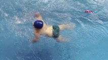 BURSA Engelli çocukların havuzda yüzme hayalini gerçekleştiriyorlar