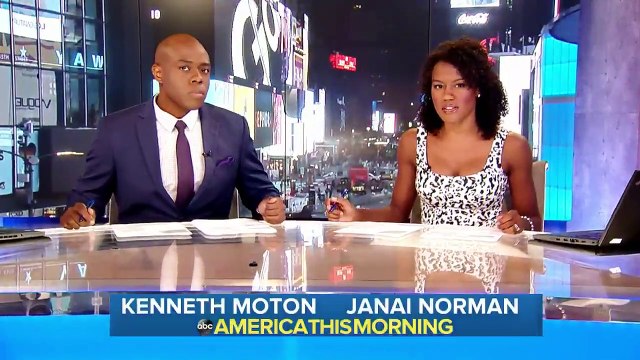 Dix personnes ont été tuées lorsqu’un petit avion bimoteur s’est écrasé dimanche dans l’Etat américain de Texas