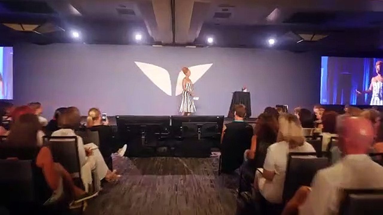 Vishen Lakhiani And Lisa Nichols On The Importance of Conviction In Your Speech