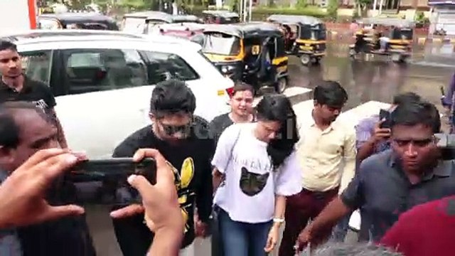 Allu Arjun with wife Sneha, Farhan with Gf Shibani and Tamannaah Spotted at Bastin