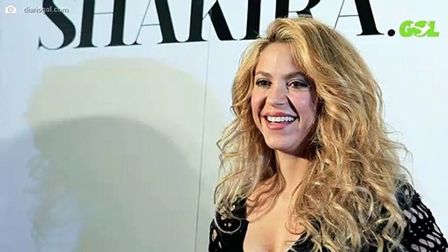 Lío bestial con Shakira en bikini y su foto en el mar: “¡Siento vergüenza de ti!”