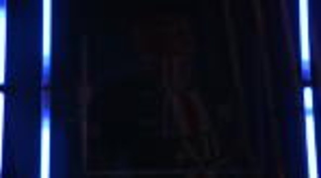 PSG - Mbappé et Neymar présentent le nouveau maillot