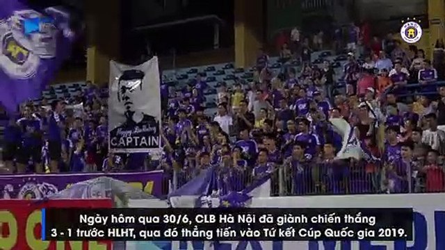 Văn Quyết xúc động khi được BLĐ và NHM tổ chức sinh nhật sớm ngay tại SVĐ Hàng Đẫy | HANOI FC