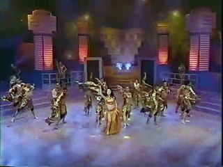 Video - BÀI NGỢI CA TÌNH YÊU (Loan Châu)