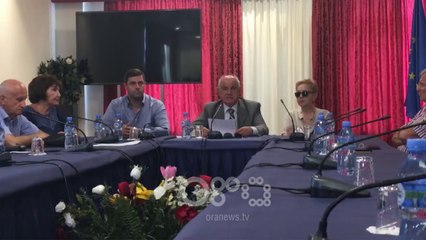 Скачать видео: RTV Ora - Moisiu apel për dialog politik: Zgjidhje afatgjatë për ti dhënë fund krizave ciklike