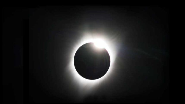 Tout savoir sur l'éclipse solaire totale du 2 juillet !