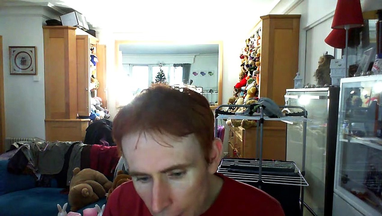 Wiwi égratigne "viens" de Mimi Hétu