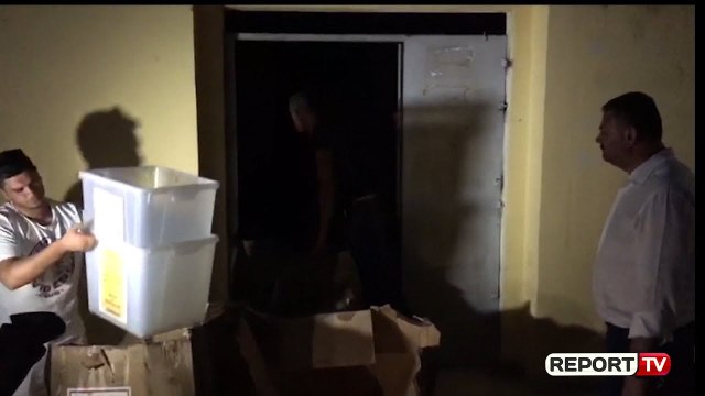 Report TV - KQZ zhvendos materialet zgjedhor në ambiente private në Kukës dhe Bushat