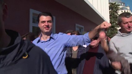 Bojkot, djegie mandatesh, protesta/ Beteja e opozitës