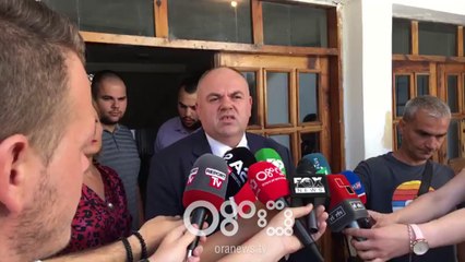 RTV Ora - Gjici thirrje kuksianëve: Dilni nga shtëpitë dhe votoni