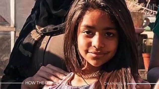 A 9 anni, già si trucca perché sua madre le ha insegnato che è meglio essere belle che intelligenti 5721