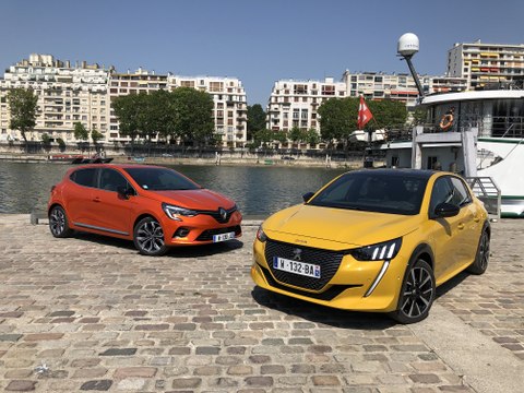 Renault Clio 5 vs Peugeot 208