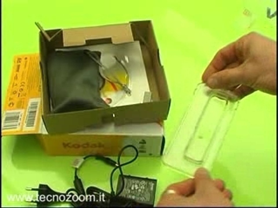 Kodak_Easyshare_V1233_confezione
