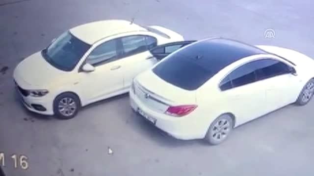 Otomobillerden hırsızlık güvenlik kamerasında