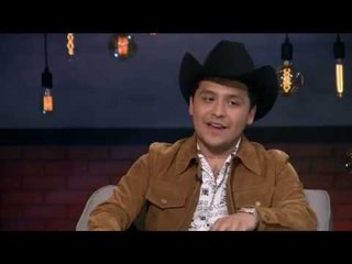 El cantante Christian Nodal es un "centenial" de 20 años