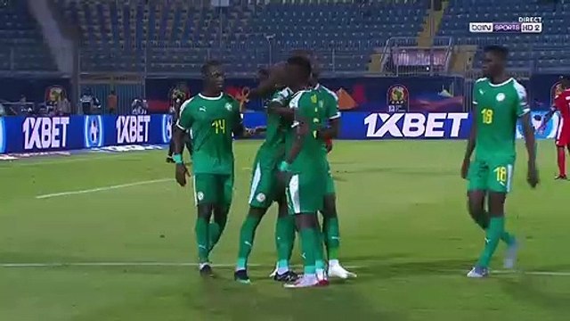 Sénégal Kenya( 3 -0) Sadio Mané marque le pénalty
