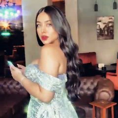 هيا مرعشلي بفستان مثير جداً