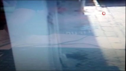 Bebek arabası hırsızı son işinde yakalandı