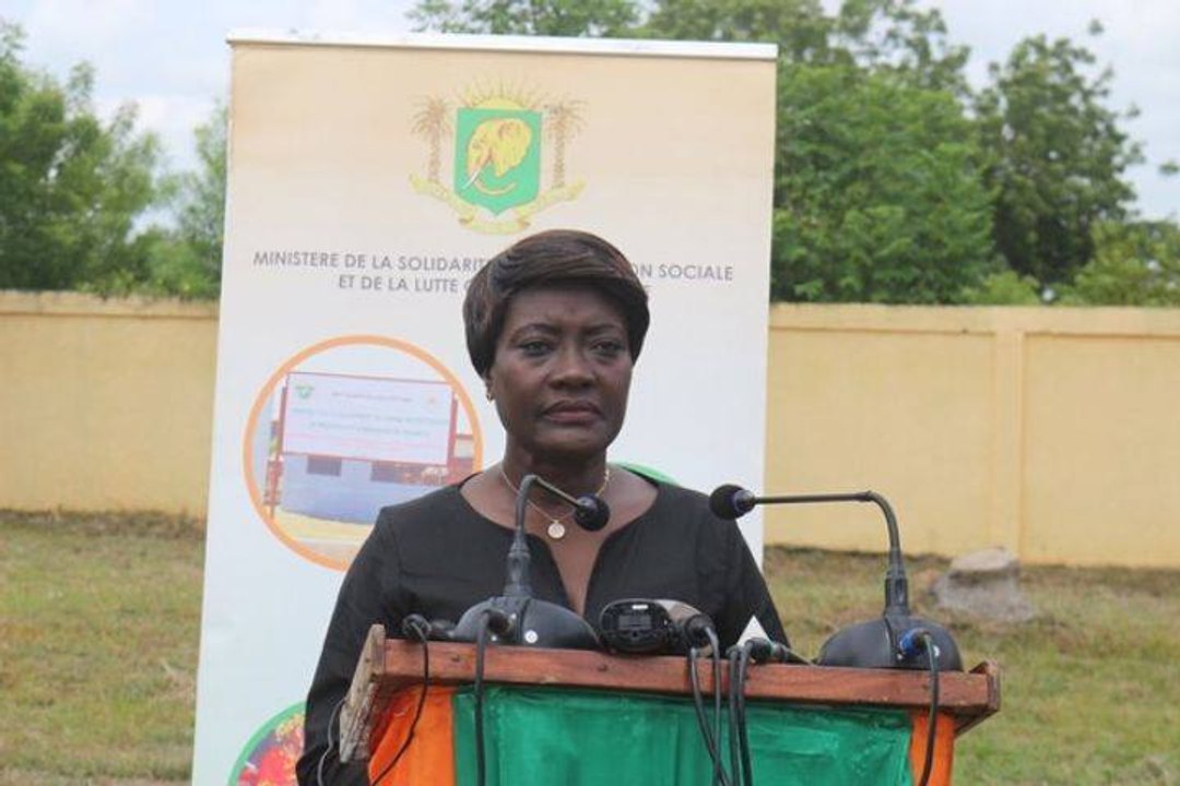 Conflit à Béoumi : La Ministre Mariatou Koné apporte le soutien de l'Etat et met en garde les hommes politiques