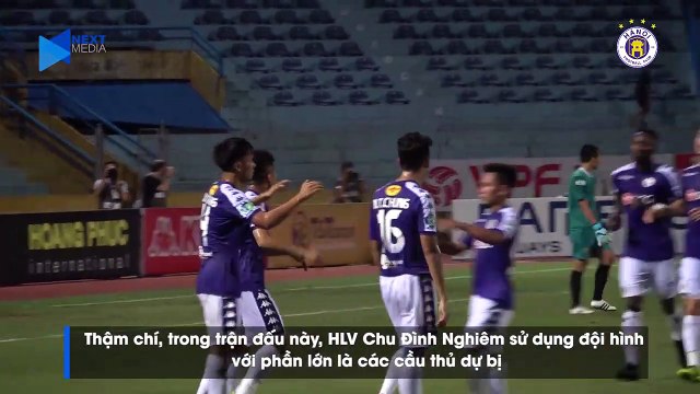 Văn Hậu, Thành Lương, Văn Quyết biểu cảm khó đỡ khi xem đồng đội thi đấu| HANOI FC