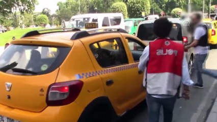 Turistleri dolandırdığı iddia edilen taksicilere operasyon - İSTANBUL