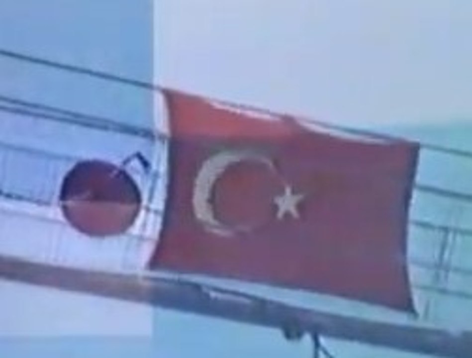 Belki unuttuk ama köprünün de tarihi var
