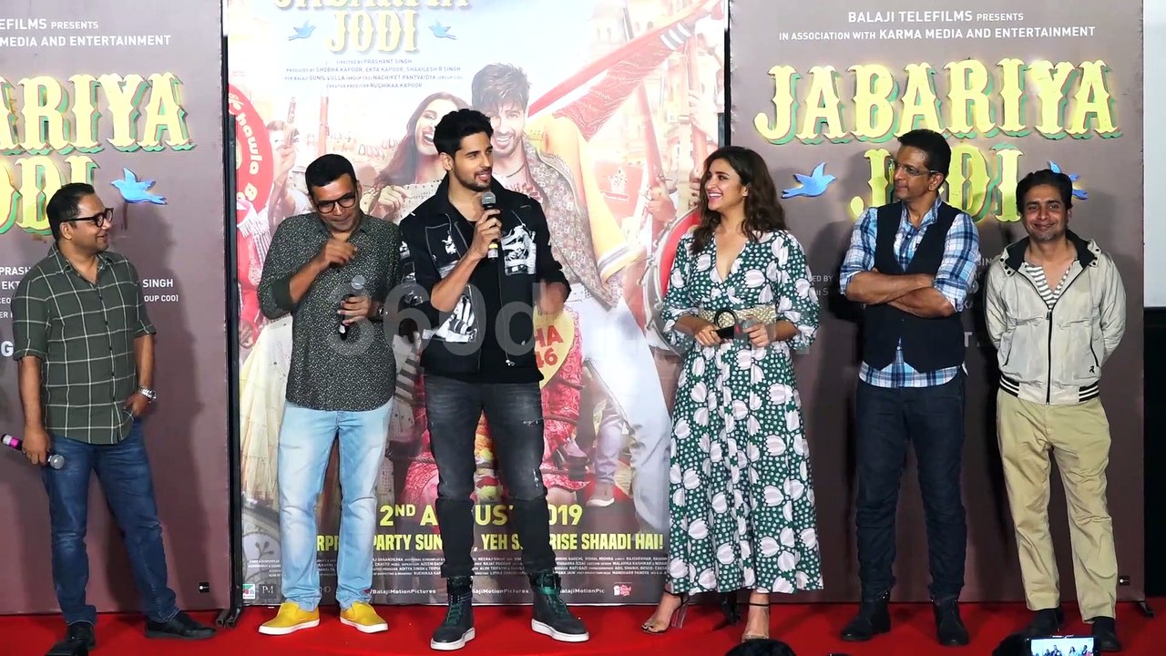 Sidharth Malhotra, "I had experience to lift girls not boys" | Jabariya Jodi