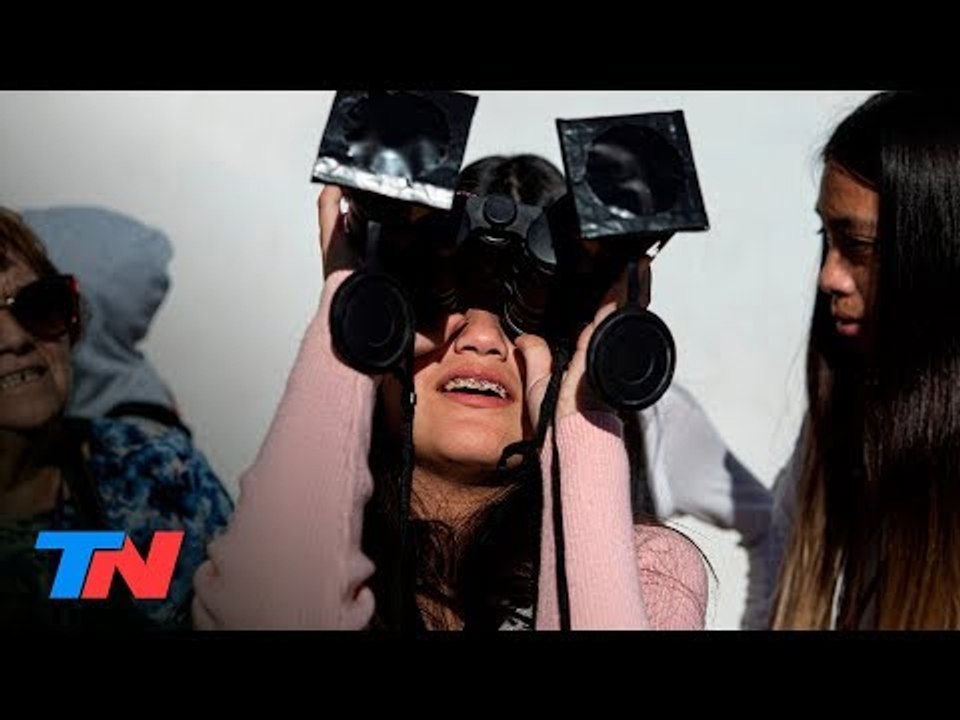 La invasión de los "astroturistas": los fans del eclipse coparon Merlo | #EclipseDeSolEnTN