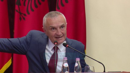 Sokol Balla fton Ilir Metën në “Real Story” - Lajme - Vizion Plus