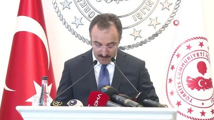 Ülke genelinde bütün tabelalar "Türkçeleştirilecek"