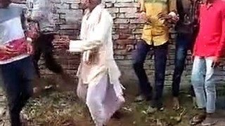 Kaka Haryanvi Dance Full Masti Me ,Hila Diya Kaki Ko Dance Me, Jam Ke Dance Kiya Kaka Ne Deshi Gaane