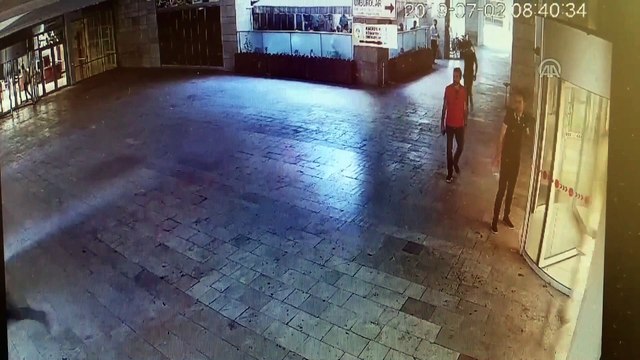 25 yıl hapis cezası olduğunu öğrenince adliyeden kaçmaya çalıştı (2) - SAMSUN